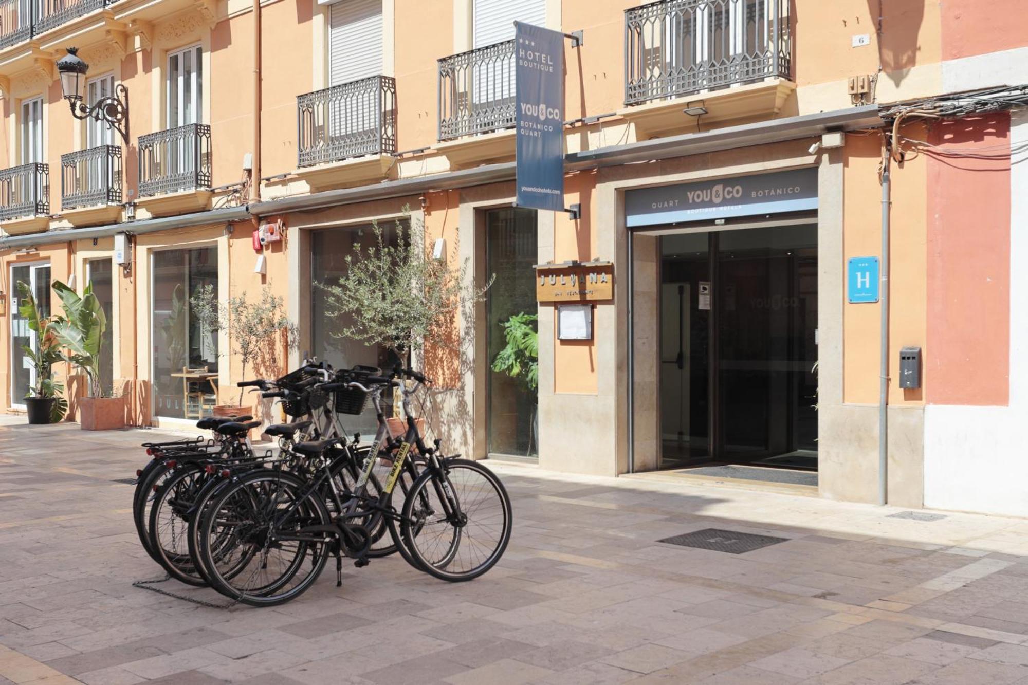 & Co. Quart Boutique Valencia