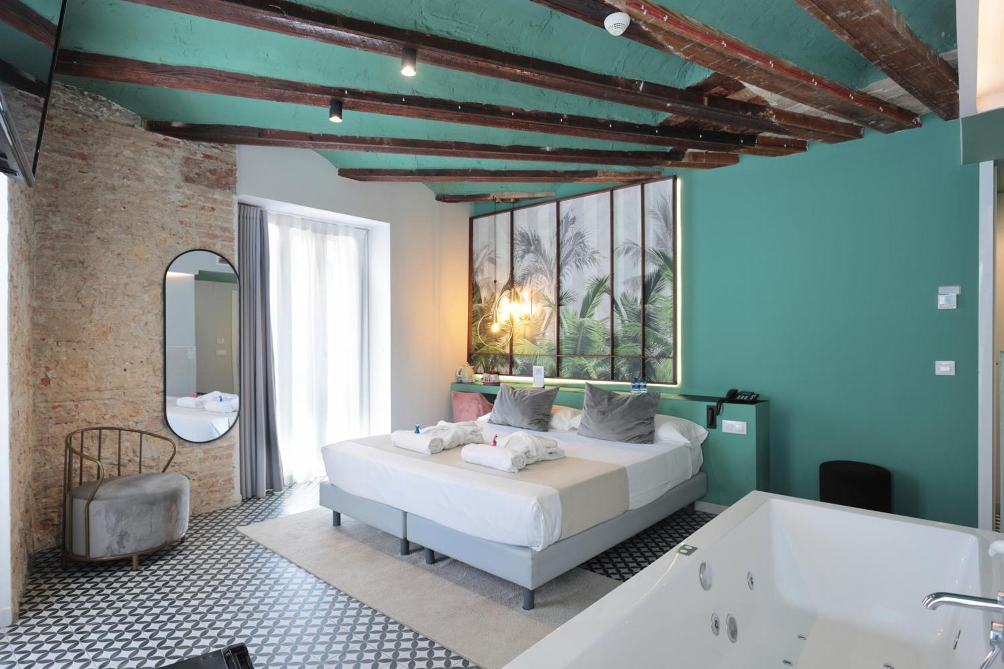 & Co. Quart Boutique Valencia