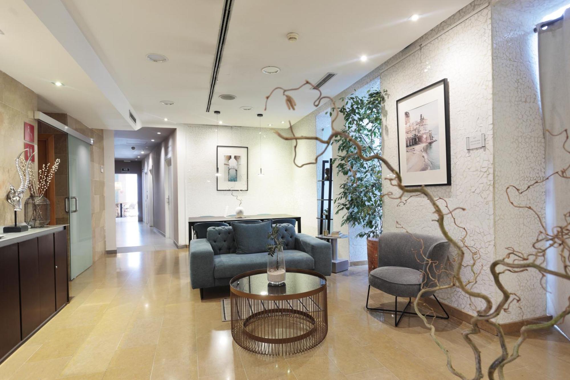 & Co. Quart Boutique Hotel 3*